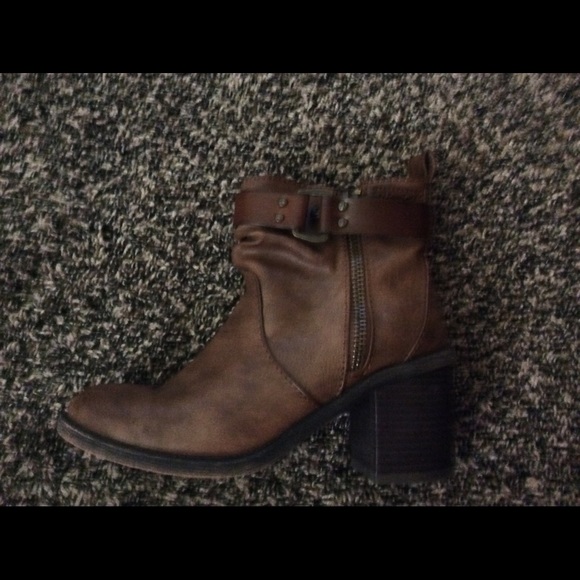 Booties - Picture 2 of 3